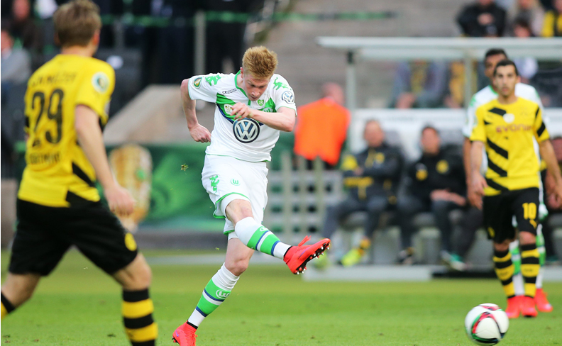 不给踢又不让走？阿莫林：梅努是曼联重要一员，冬窗不补强则留队（不上场也不放人？阿莫林：梅努是曼联关键成员，若冬窗无引援将留队）