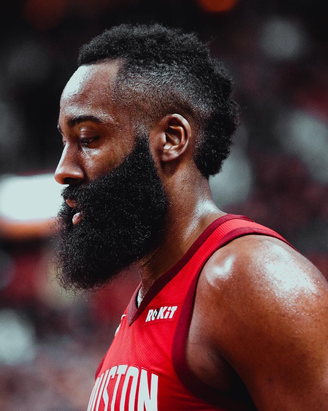 美记：保罗是赢家只可惜从未夺冠，因运气不佳错失很多机会（美记：保罗堪称赢家，奈何运气不济屡与总冠军擦肩）