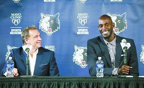 苏媒：泰州一所中学将“苏超”解说金句设为了课间铃声（苏媒报道：泰州一中学把“苏超”解说金句用作课间铃声）